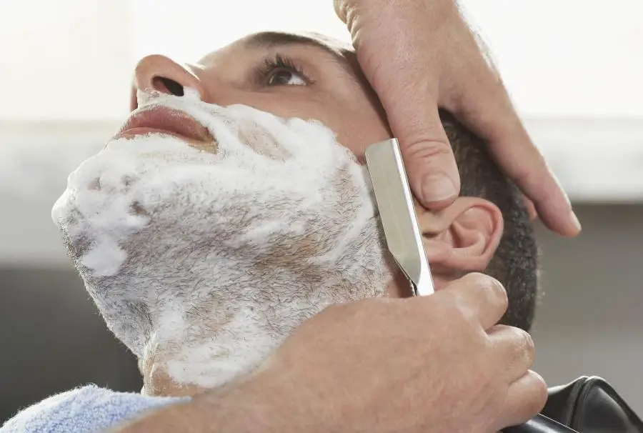 15 Pros And Cons Of Shaving With Or Against The Grain Shaving Planet